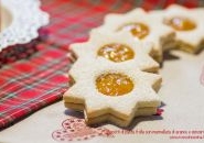 Biscotti di pasta frolla con marmellata di arance e zenzero