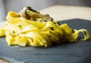 Tagliatelle ai funghi misti e crema di robiola allo zafferano